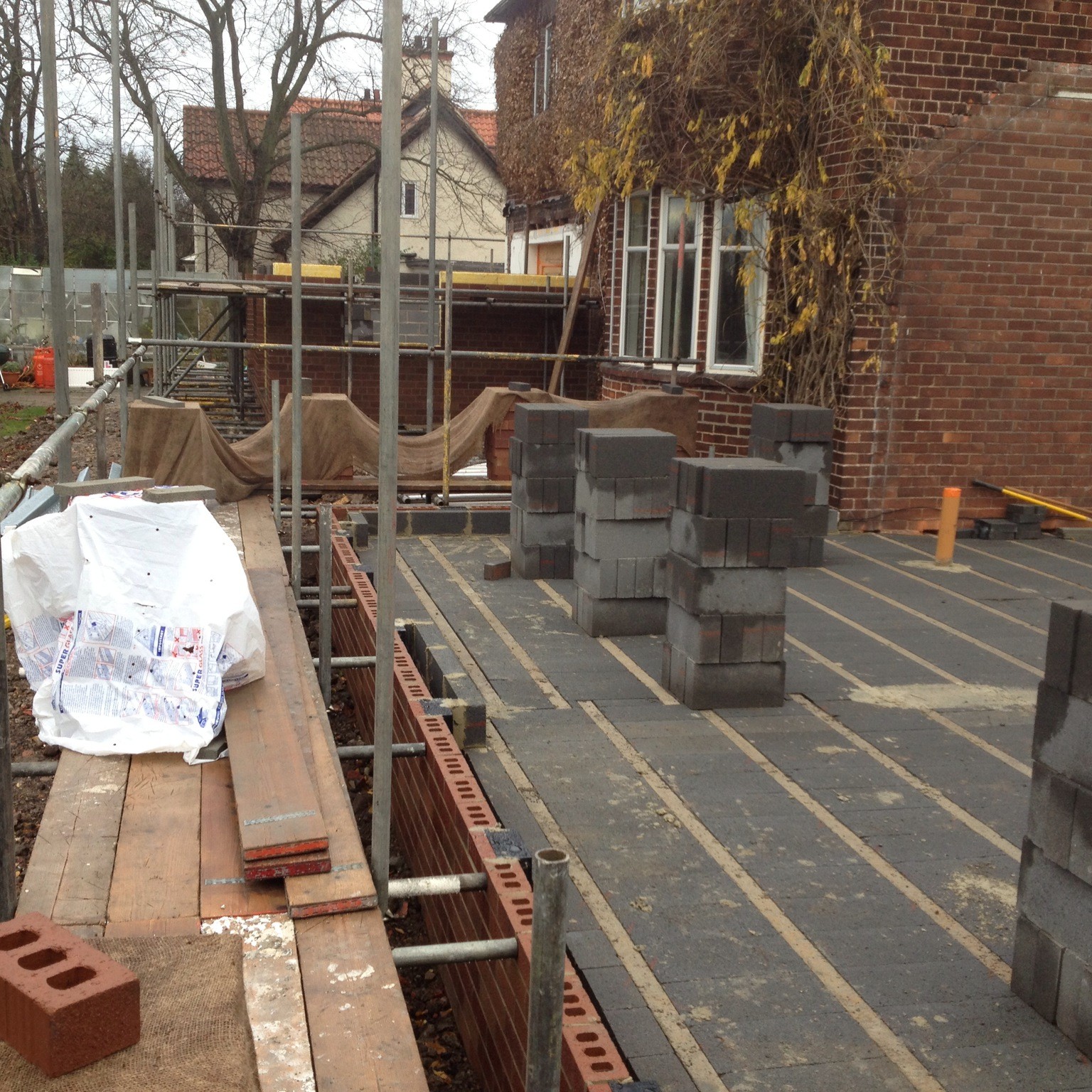 CEC3F267-8A35-4792-B8D3-31B90DA23EF6