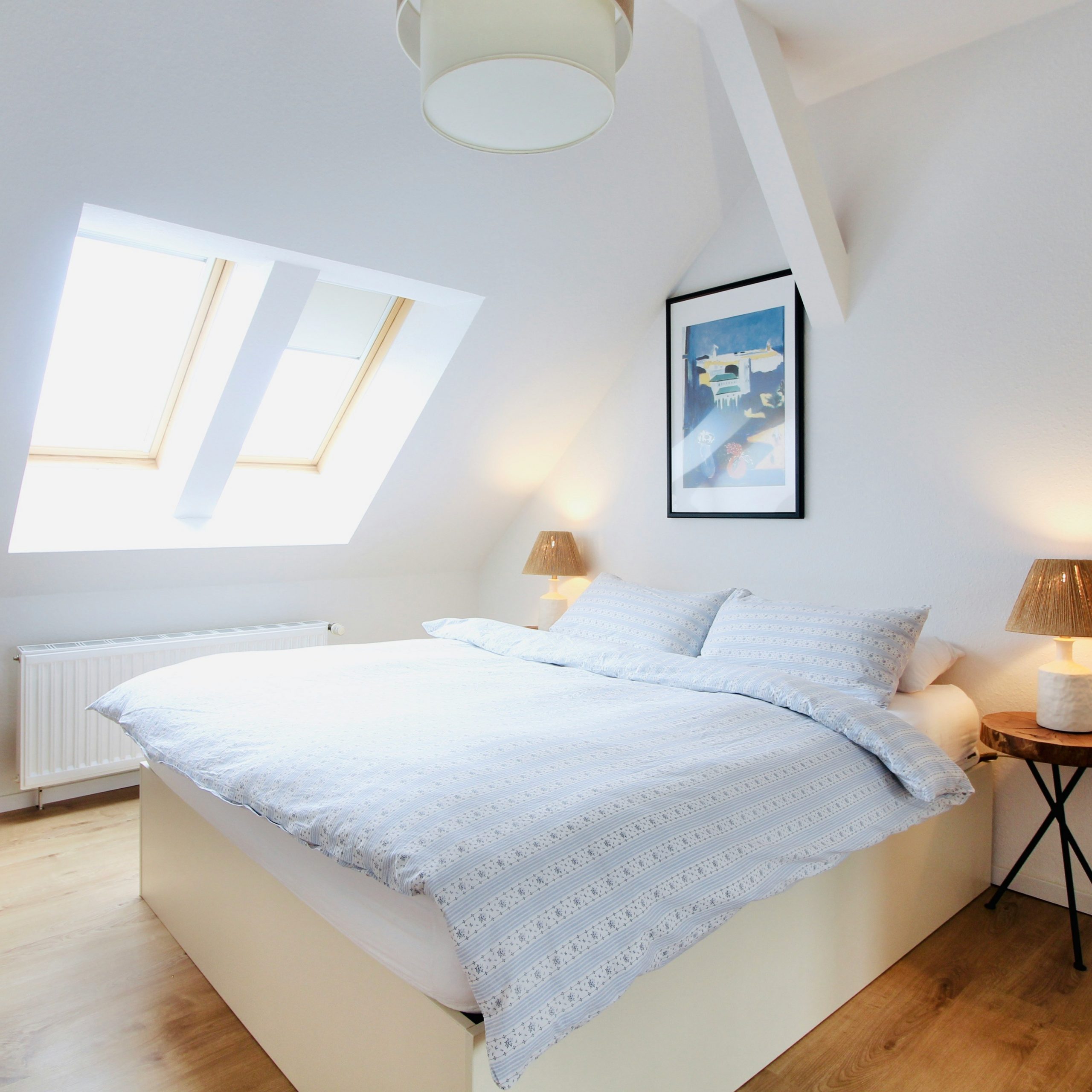 julia-x53OUnxwynQ-unsplash